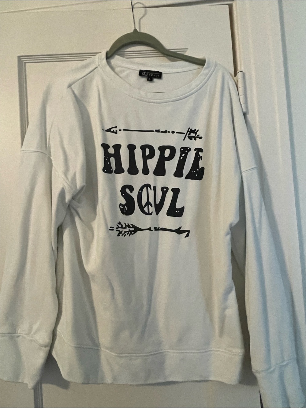 Zele White Crewneck T-Shirt with Black Graphic